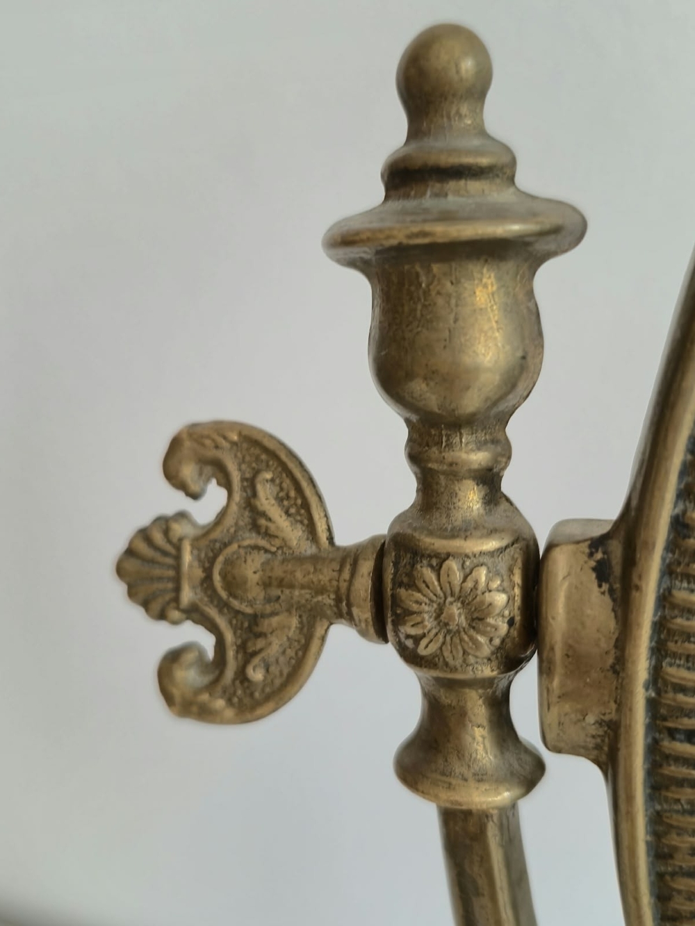Vintage Brass Tabletop Vanity Mirror / Swivel Makeup Mirror - Picture 11 of 14